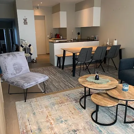 Bleu Soleil Кнокке-Хейст